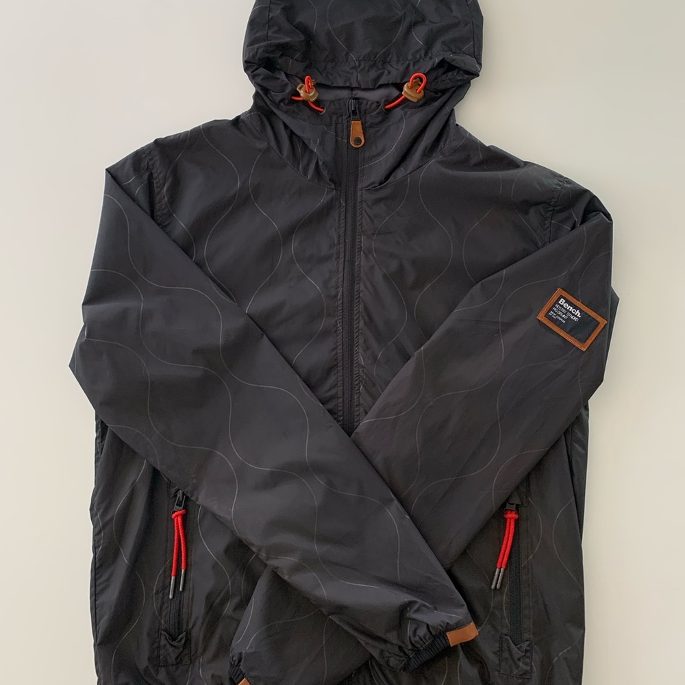 Bench jacket